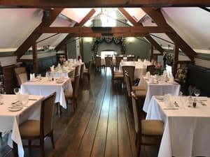 thumbnail: Restaurant