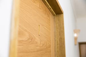 thumbnail: Interior detail