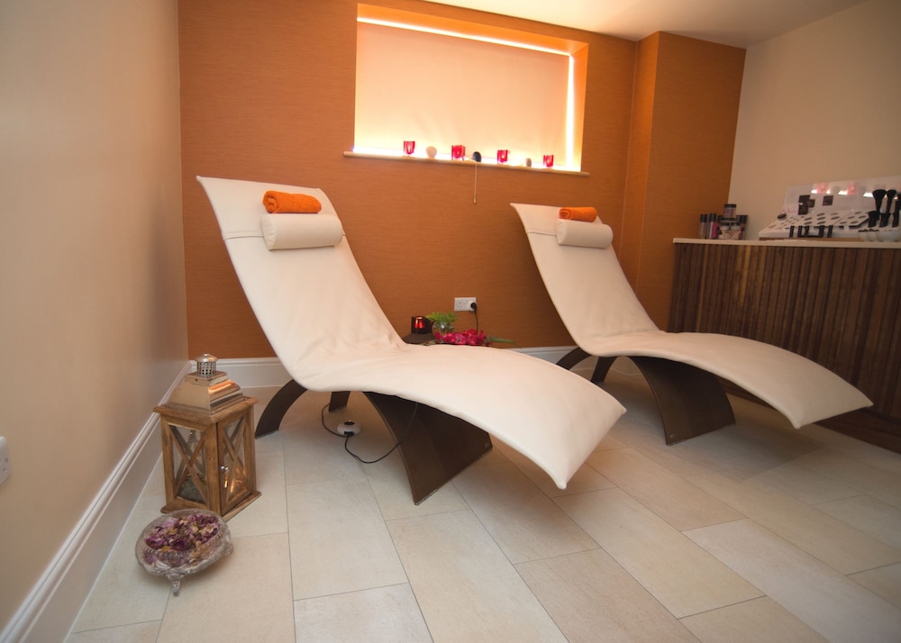Swimming pool-spa