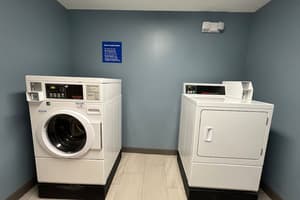 thumbnail: Room amenity