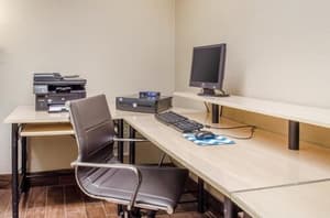 thumbnail: Business center
