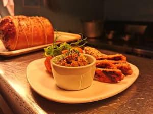 thumbnail: Restaurant