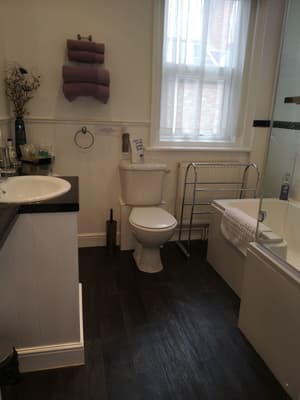 thumbnail: Bathroom shower