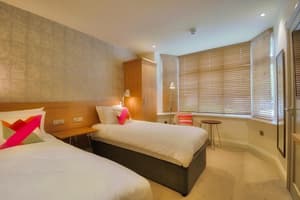 thumbnail: Room