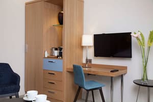 thumbnail: Room