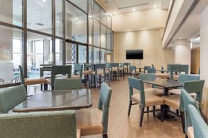 thumbnail: Breakfast area