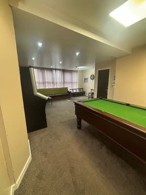 thumbnail: Billiards