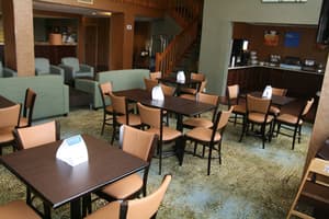 thumbnail: Interior entrance