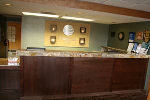 thumbnail: Interior entrance
