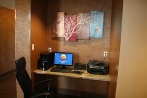 thumbnail: Business center