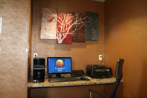 thumbnail: Business center