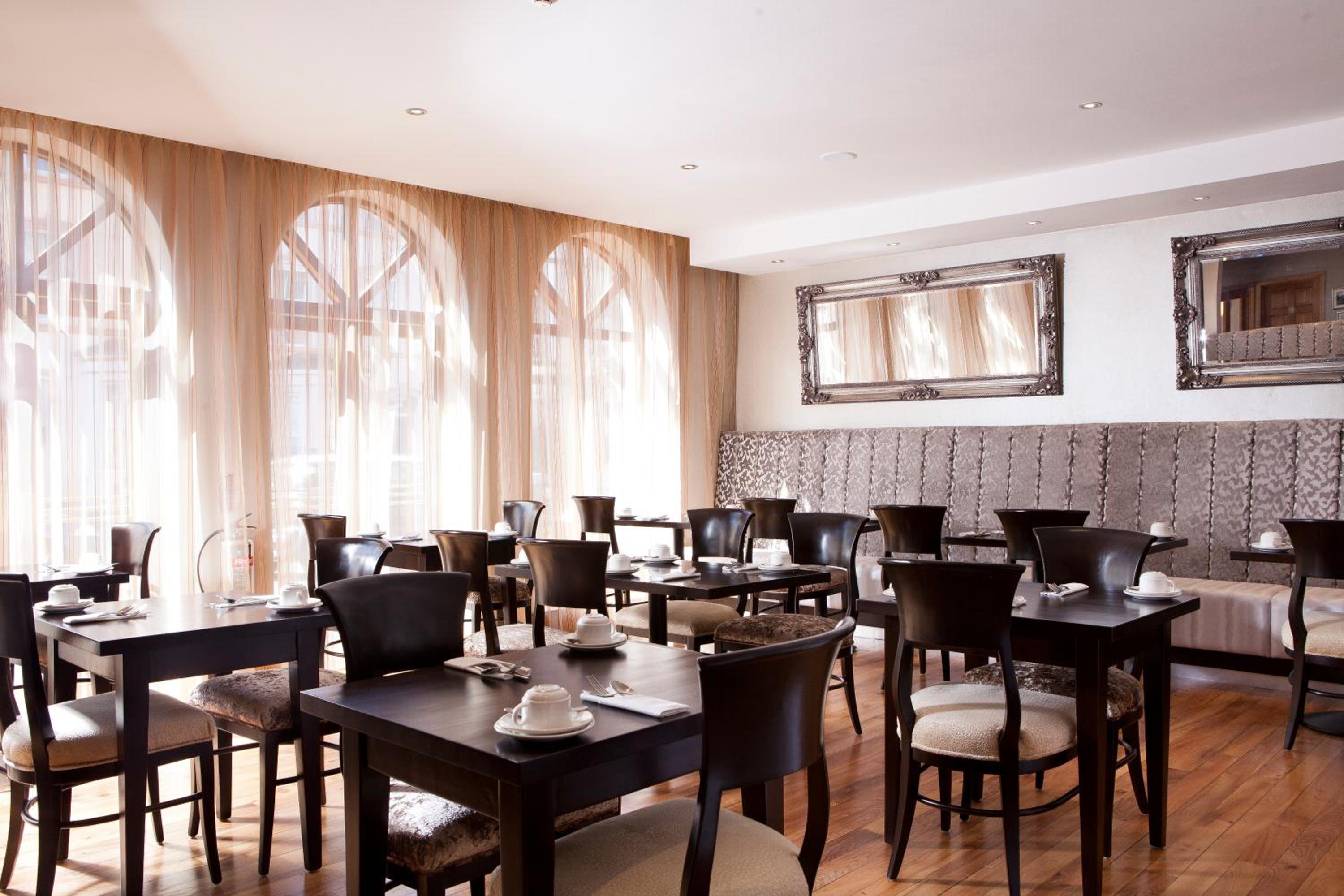 Restaurant-cafeteria