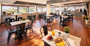 thumbnail: Breakfast area