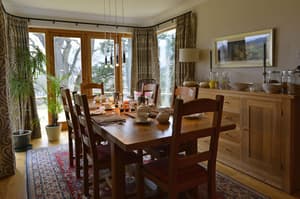 thumbnail: Breakfast area