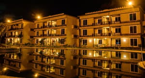 thumbnail: Exterior