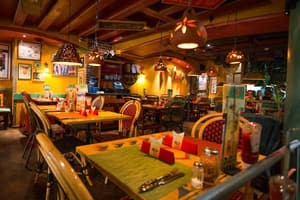 thumbnail: Restaurant