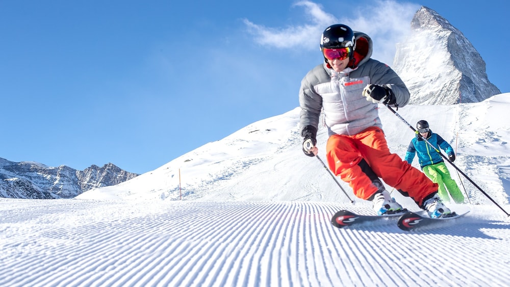 Snow and ski sports