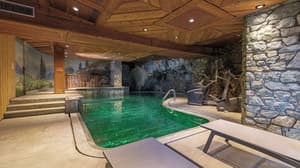 thumbnail: Pool