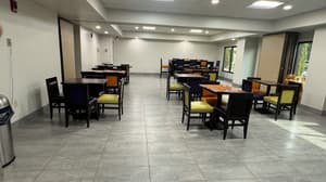 thumbnail: Breakfast area