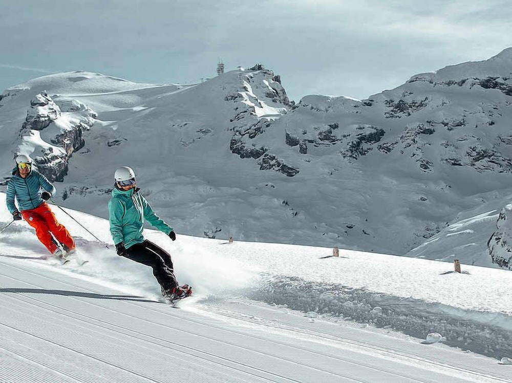 Skiing