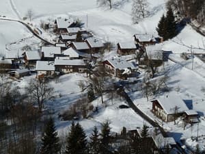 thumbnail: Snow and ski sports