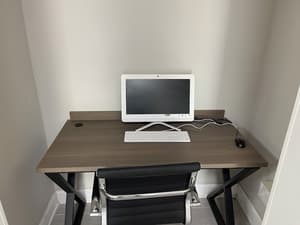 thumbnail: Business center