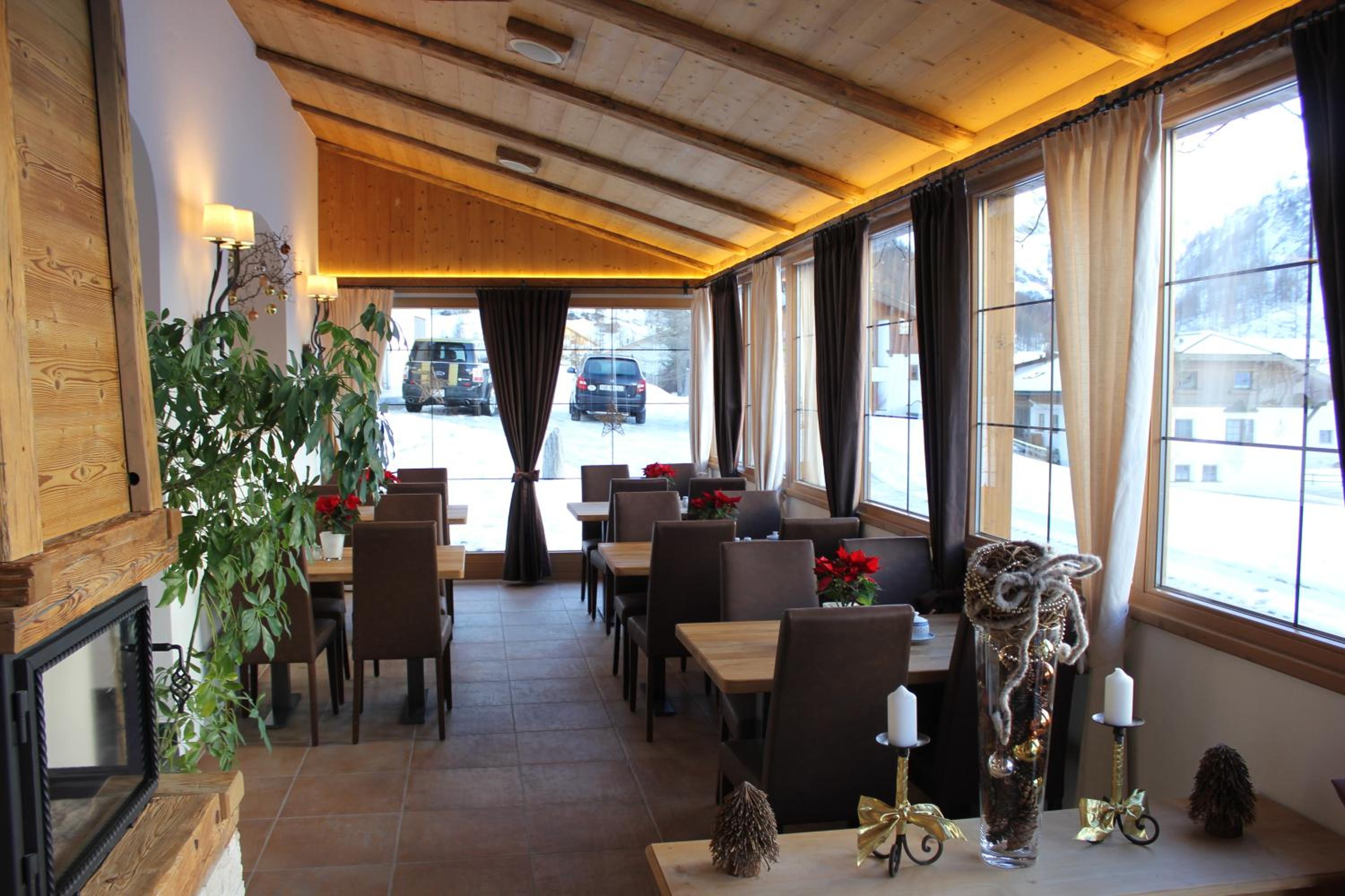 Restaurant-cafeteria