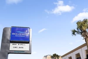 thumbnail: Front of property