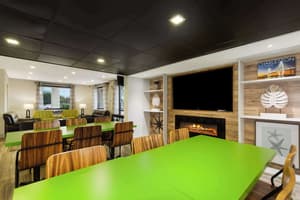 thumbnail: Breakfast area