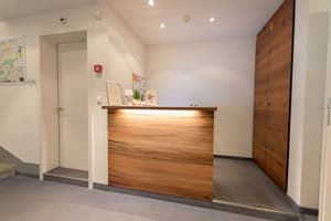 thumbnail: Reception