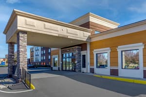 thumbnail: Exterior