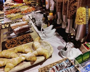 thumbnail: Breakfast buffet