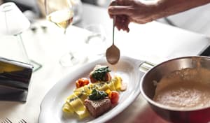 thumbnail: Restaurant