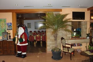thumbnail: Reception hall