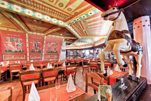 thumbnail: Restaurant