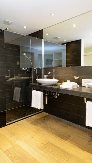 thumbnail: Bathroom