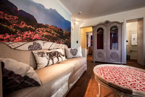 thumbnail: Living area
