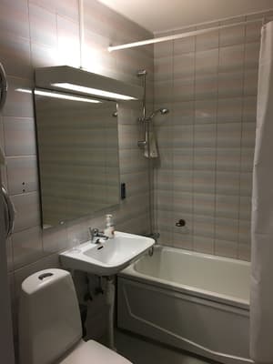thumbnail: Bathroom