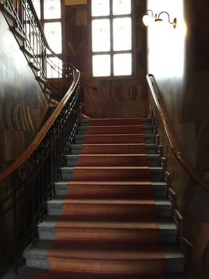 thumbnail: Staircase