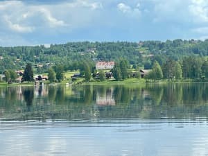 thumbnail: Lake