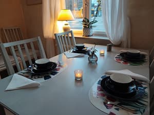 thumbnail: Dining room