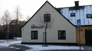 thumbnail: Front of property - evening/night