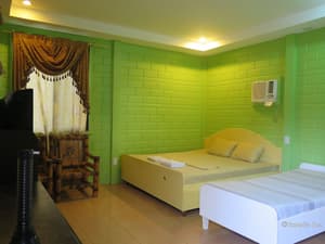 thumbnail: Room