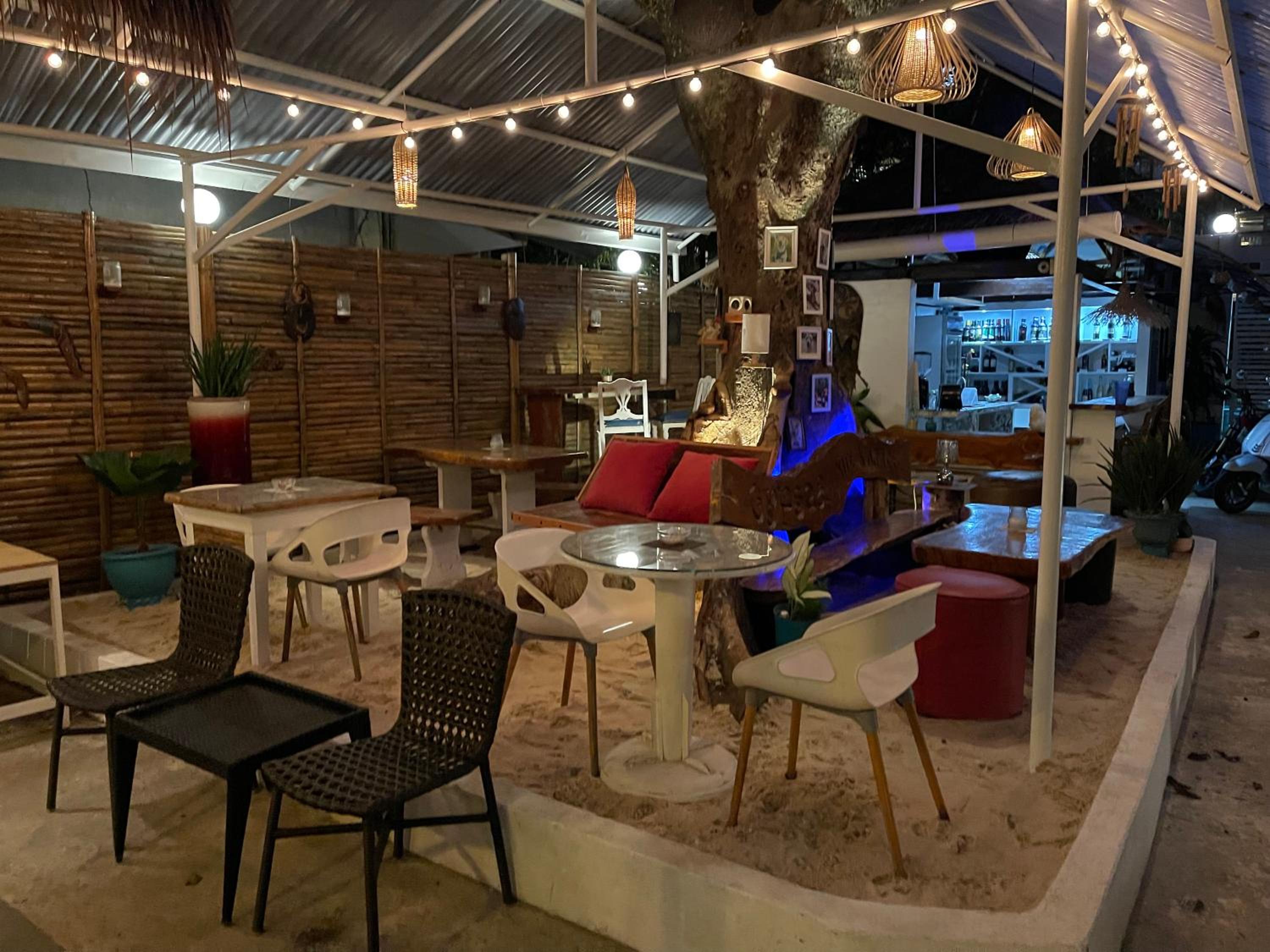 Restaurant-cafeteria