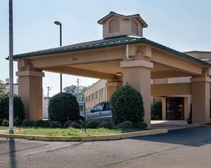 thumbnail: Exterior