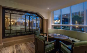 thumbnail: Bar (on property)