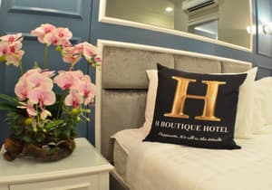 thumbnail: Room amenity