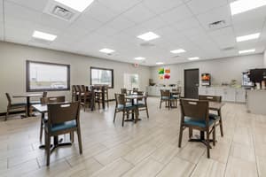 thumbnail: Breakfast area