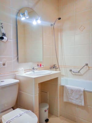 thumbnail: Bathroom