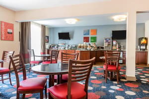 thumbnail: Breakfast area